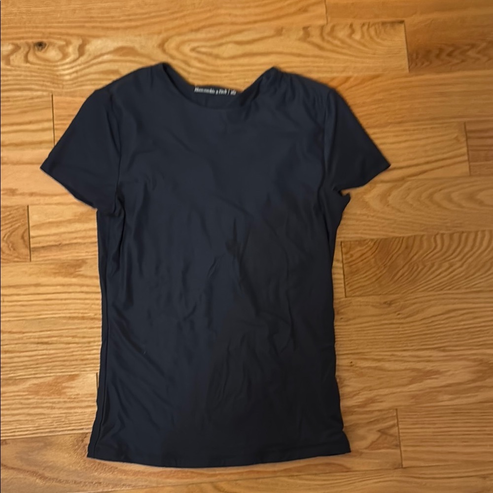 Abercrombie Basic tee